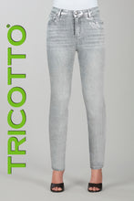 Charger l&#39;image dans la galerie, Tricotto - Jeans - 752

